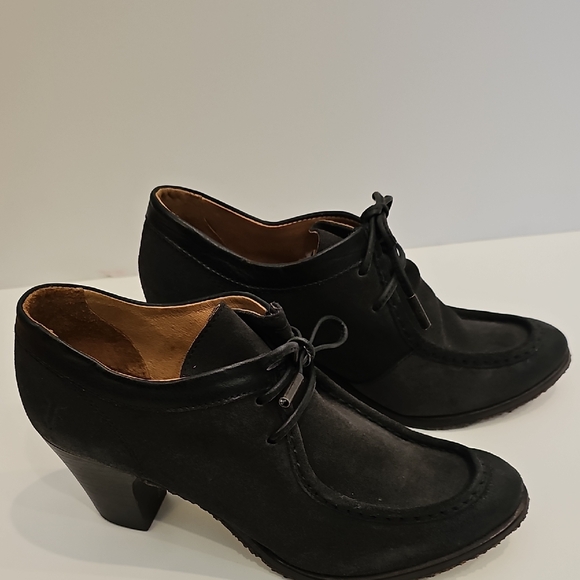 Frye Black Suede Parker Oxford Heeled Ankle Bootie for Women Size 7B - Picture 4 of 10